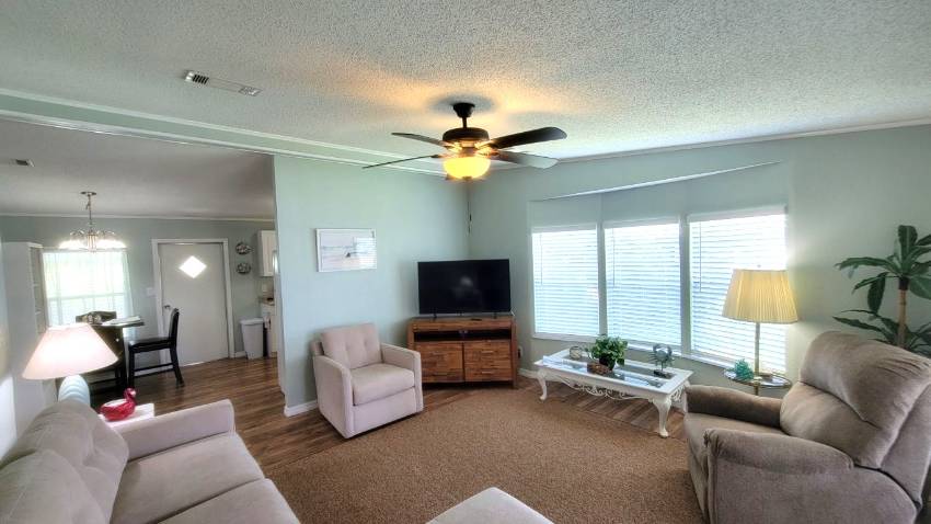 3390 Tower Overlook Drive a Lake Wales, FL Mobile or Manufactured Home for Sale